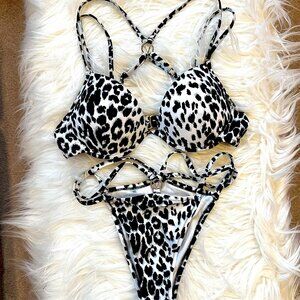 NWOT Victoria's Secret Push Up Zebra Animal Print Strappy Bikini - 36B | M